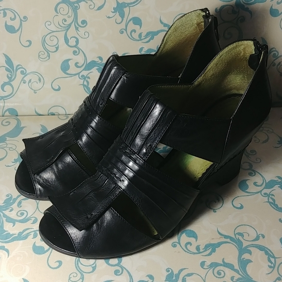 Canal Grande Black wedge Sandals - Picture 2 of 5